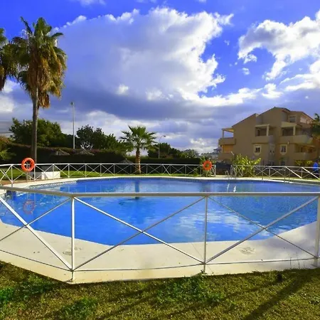 Apartamento 2bdr Sunny With Pool And Private Parking In Benalmádena