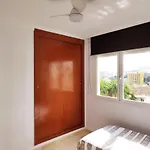 2bdr Sunny With Pool And Private Parking In Apartman