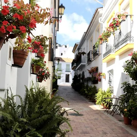 2bdr Sunny With Pool And Private Parking In * Benalmádena