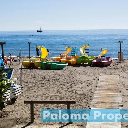 2bdr Sunny With Pool And Private Parking In Lejlighed